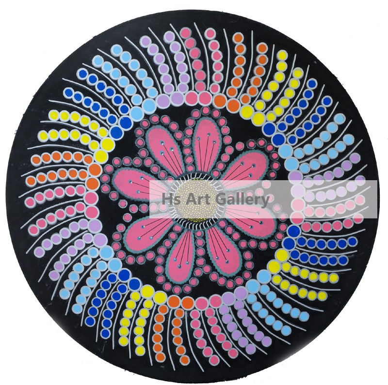Geometric  Flower on Circle Canvas